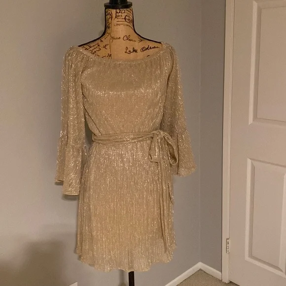 lush gold dress Divine Timing Bottle Green Maternity Maxi Dress With Cape Sleeves – Club L  London main image 0
